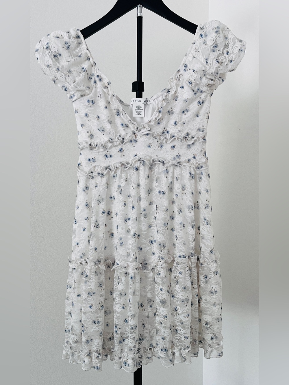 🦋 Altar’d State White + Blue Floral Lace Babydoll Mini Dress | Summer Beauty